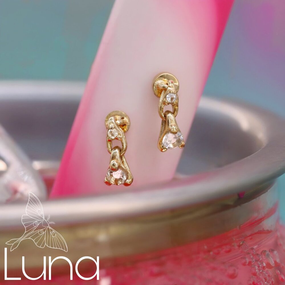 Pupil Hall Clever threadless end 14kt solid Yellow Gold